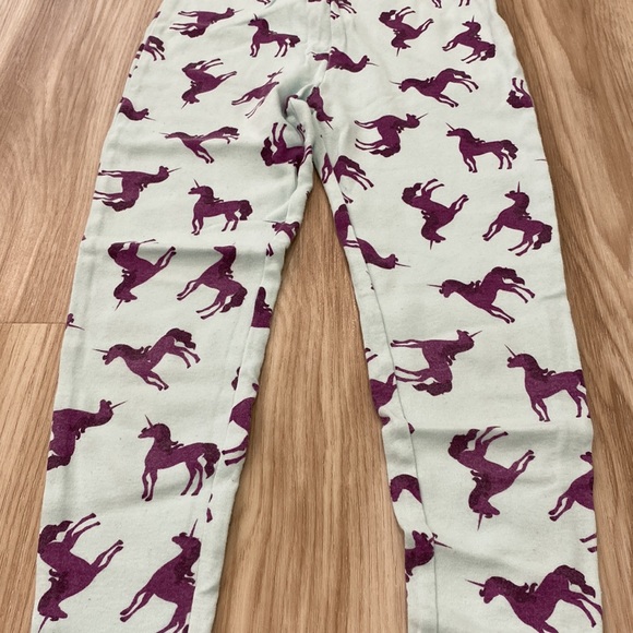 Leveret girls size 8 uniform pajamas - Picture 2 of 5